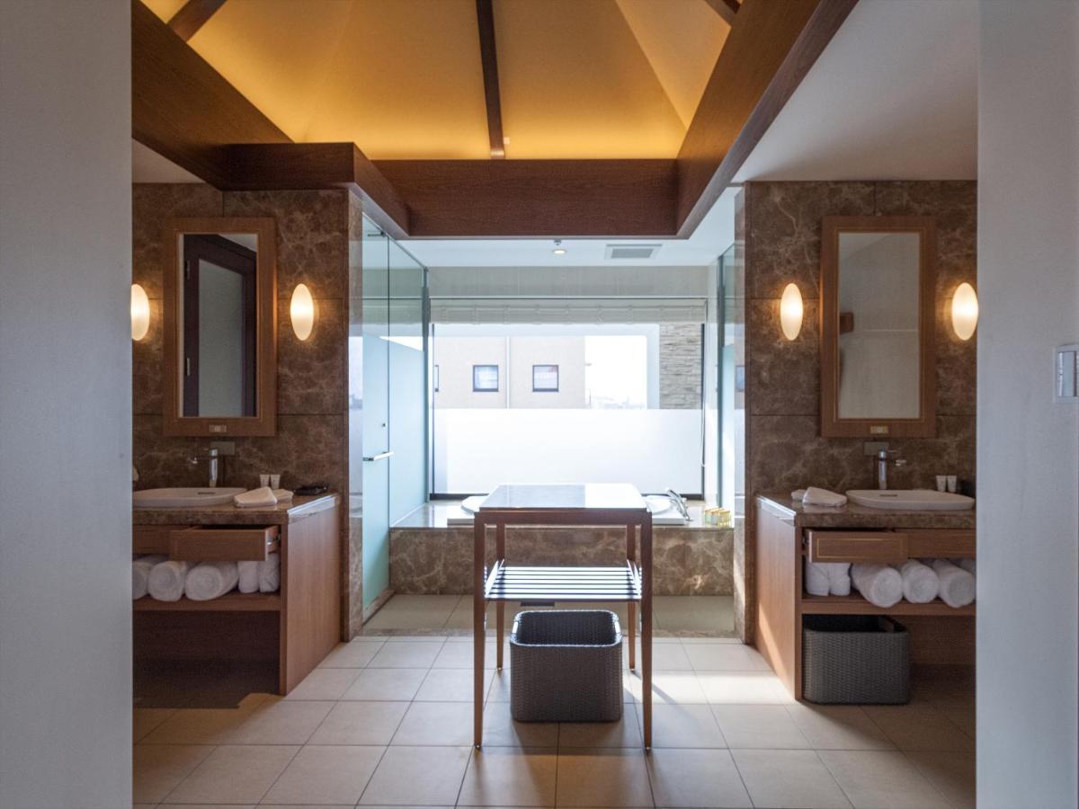 Hotel Okinawa Exes Naha Extérieur photo