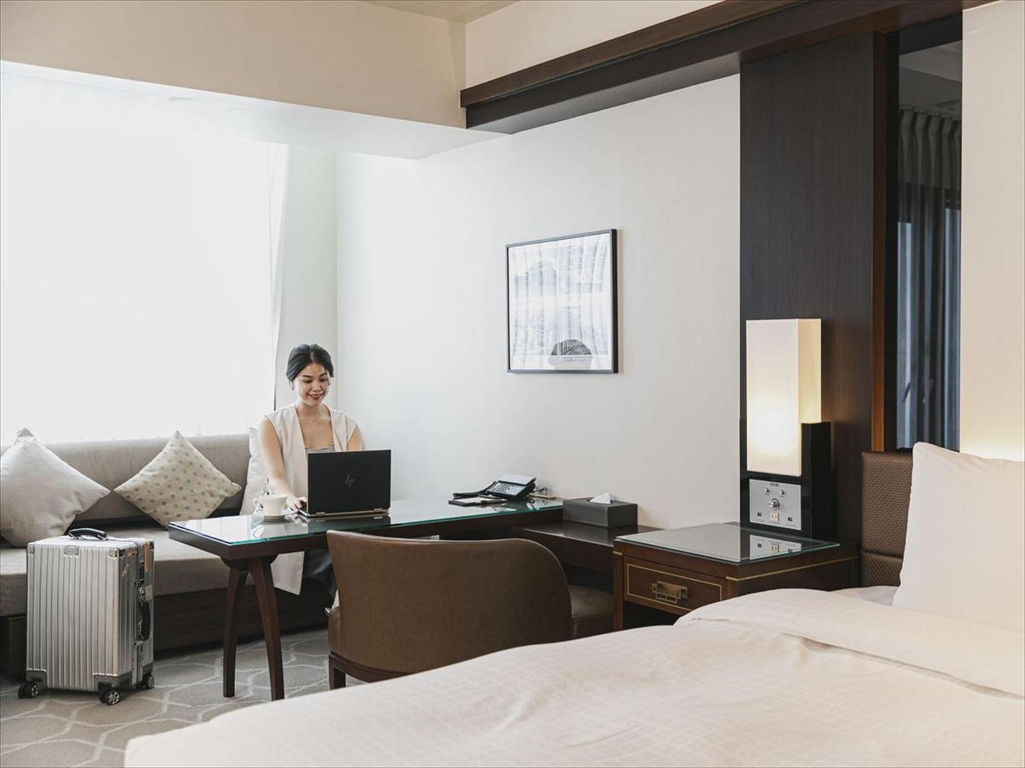 Hotel Okinawa Exes Naha Extérieur photo